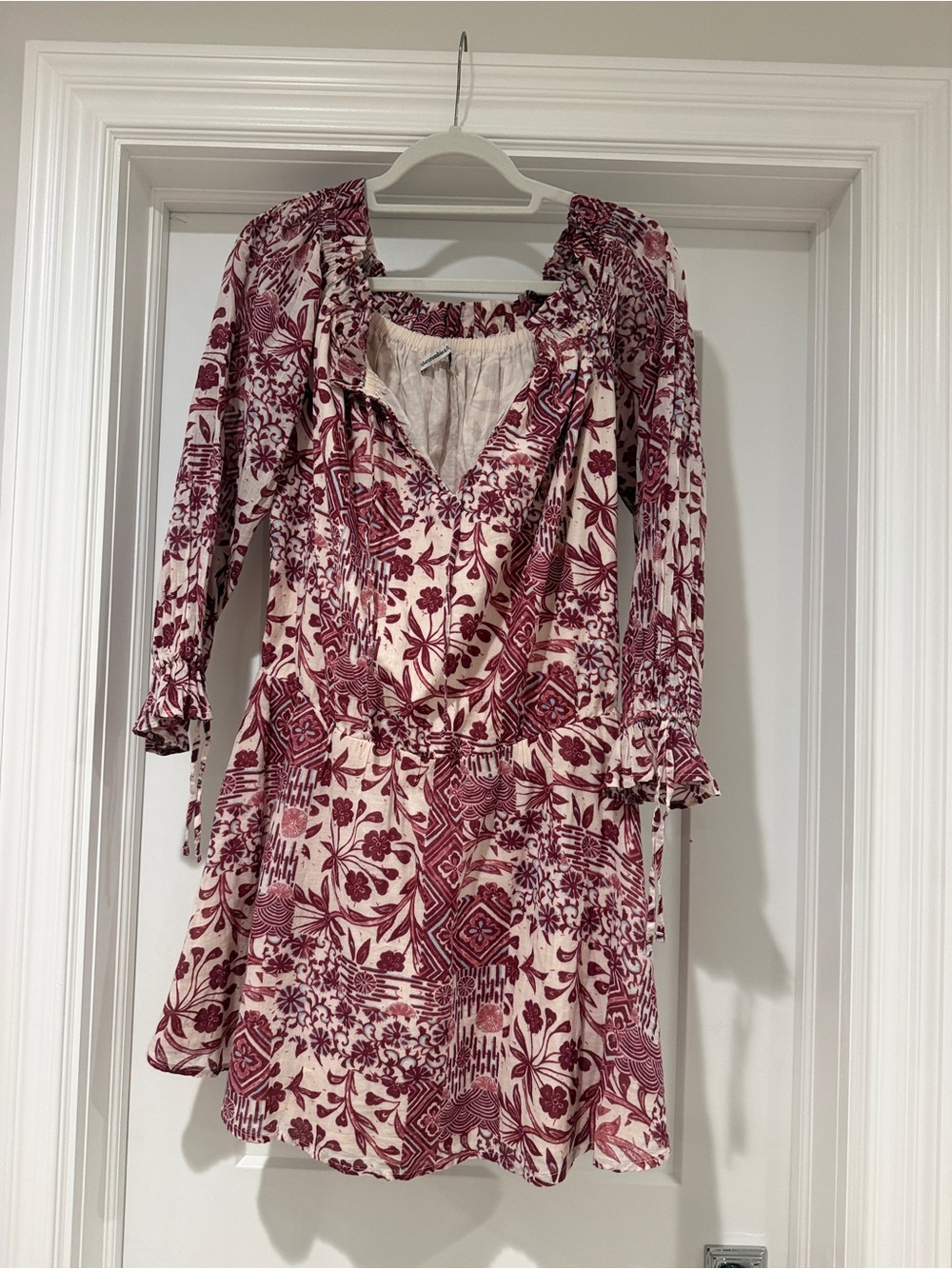 Abercrombie & Fitch Cream and Burgundy Floral Print Mini Dress